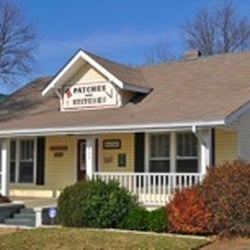 Patches & Stitches - Store front of Patches and Stitches