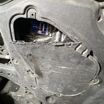 Jiffy Lube - Look how easy it would have been to remove!  4 phillips head/10mm bolts!!  Are you kidding me??? - Auto Repair Near Me - Temecula, California