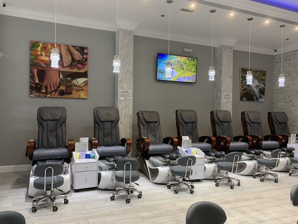 LUXY NAILS AND SPA Updated August 2024 19 Photos & 10 Reviews