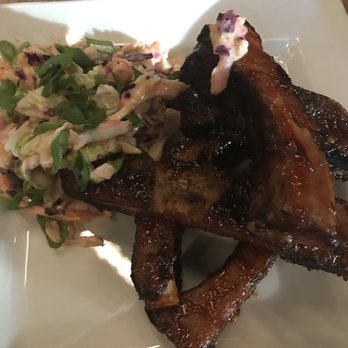BJ's Restaurant & Brewhouse - Breweries Near Me - Warwick, Rhode Island