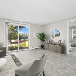 Village at Marshfield Apartments