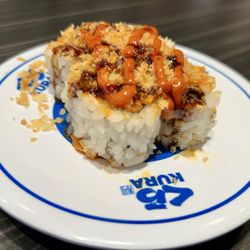 Kura Revolving Sushi Bar - Salmon Golden Crunchy Roll* (4pcs)