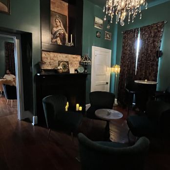 Vino & Tap - Wine Bars Near Me - Cary, North Carolina Vino & Tap - Wine Bars Near Me - Cary, North Carolina