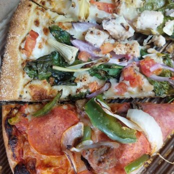 Pizza Guys - Spinach Garlic Chicken and Pizza Guys Combo. - Pizza Near Me - Concord, California