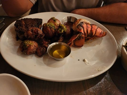 Noona Meat and Seafood by null