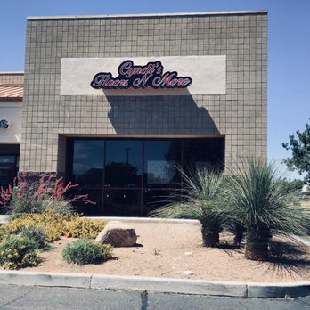 Cyndi's Floors N More - Cyndi's Floors N More Store Front - Flooring Near Me - Kingman, Arizona