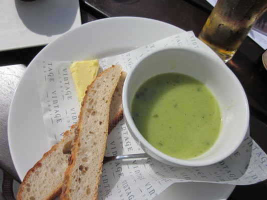 The Beachy Head by null