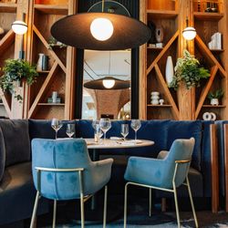 Black & Blue Steak and Crab - Table for 4