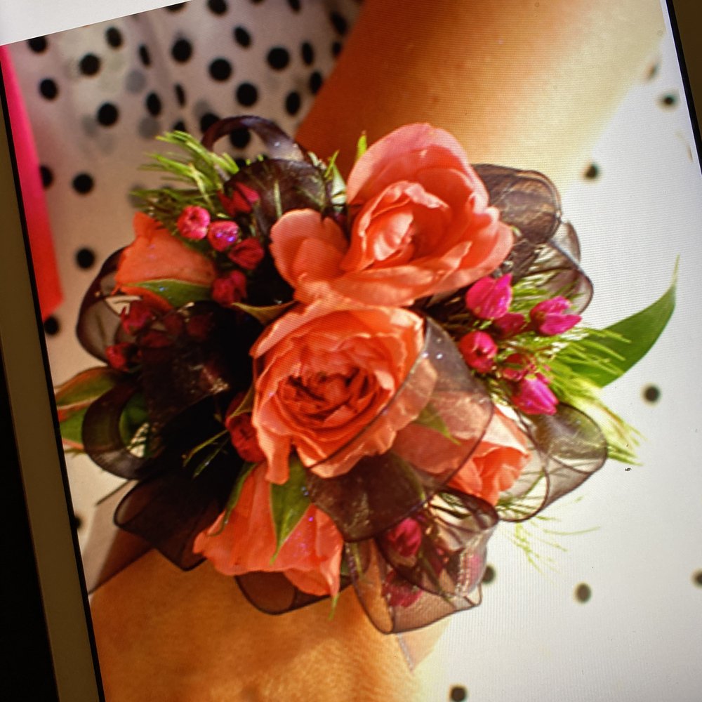 Flower Loft - This is what I asked for and was told it could be done. - Florists Near Me - Southfield, Michigan