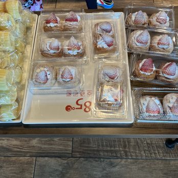 85°C Bakery Cafe-Rancho Cucamonga - Unique Taiwanese bakery - Bakeries Near Me - Rancho Cucamonga, California 85°C Bakery Cafe-Rancho Cucamonga - Unique Taiwanese bakery - Bakeries Near Me - Rancho Cucamonga, California