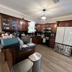 Kitchen And Decor Center