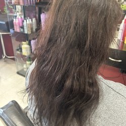 Murillo's Hair Studio - My manic episodes had my hair looking horrible.