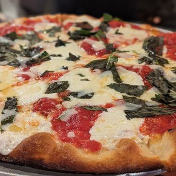 Pete's Steakhouse Tavern - Margarita bar pie - American Near Me - Hamilton, New Jersey Pete's Steakhouse Tavern - Margarita bar pie - American Near Me - Hamilton, New Jersey