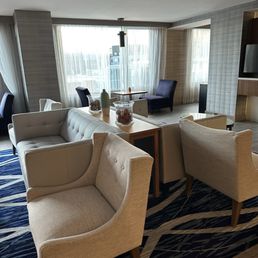 M Lounge M Lounge