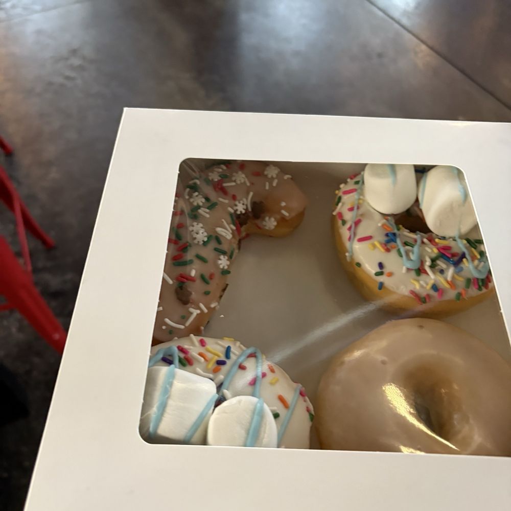 Block 40 Food Hall - Marshmallow donuts - Venues & Event Spaces Near Me - Hollywood, Florida Block 40 Food Hall - Marshmallow donuts - Venues & Event Spaces Near Me - Hollywood, Florida