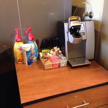 Washouse - They have a Keurig machine. $1 for a cup of coffee or hot cocoa. - Laundromat Near Me - Fort Collins, Colorado Washouse - They have a Keurig machine. $1 for a cup of coffee or hot cocoa. - Laundromat Near Me - Fort Collins, Colorado