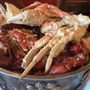Mr. Crab - Combo D - Lobster Tail, Shrimp, Snow Crab Leg and Crawfish with garlic butter - Seafood Near Me - Sacramento, California Mr. Crab - Combo D - Lobster Tail, Shrimp, Snow Crab Leg and Crawfish with garlic butter - Seafood Near Me - Sacramento, California
