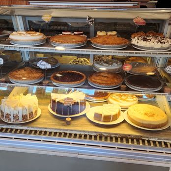 Holder's Country Inn - Great pies and cakes - American Near Me - San Jose, California Holder's Country Inn - Great pies and cakes - American Near Me - San Jose, California