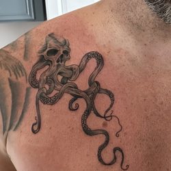 Inklanation Tattoos on the Coast - Octoskull
