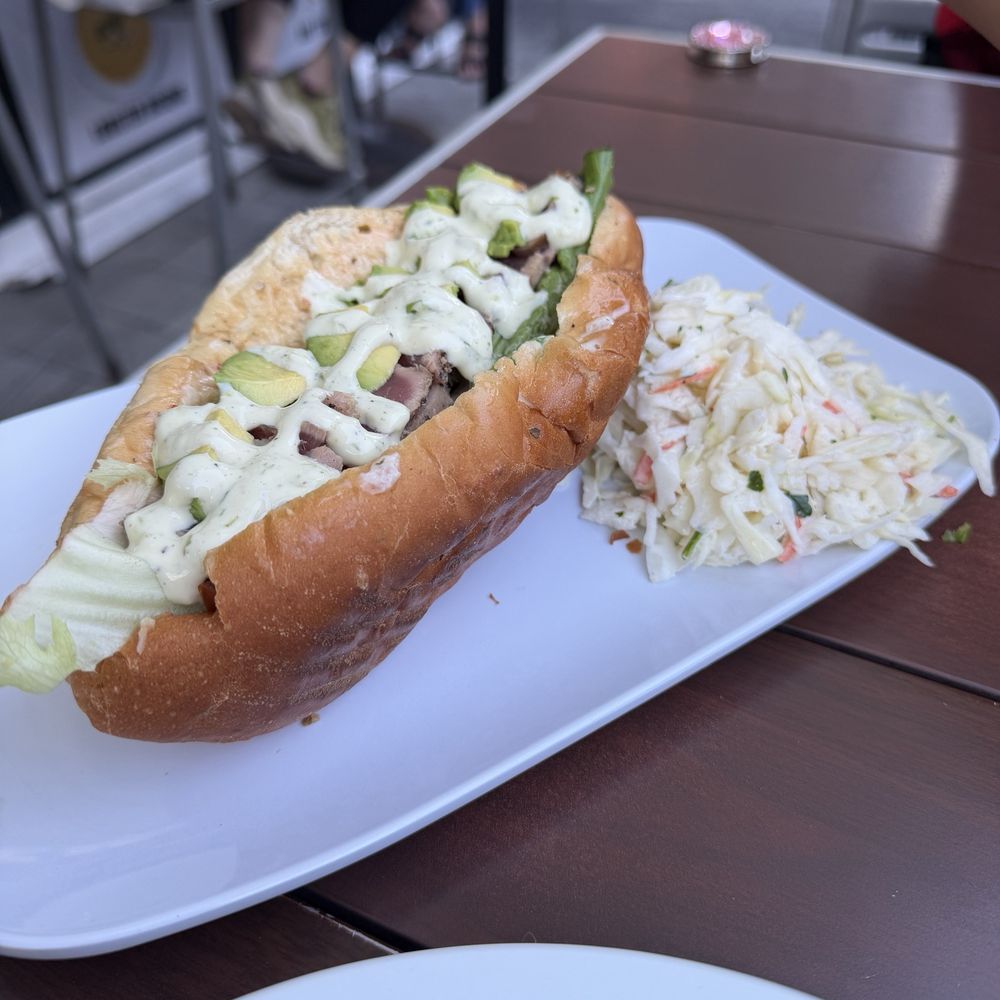 Tuna po boy