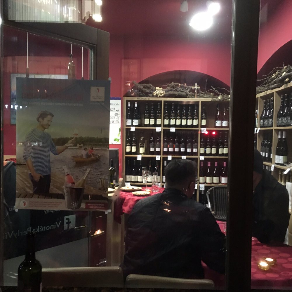 Perla Vín - Wine Bars Near Me - Brno, JC