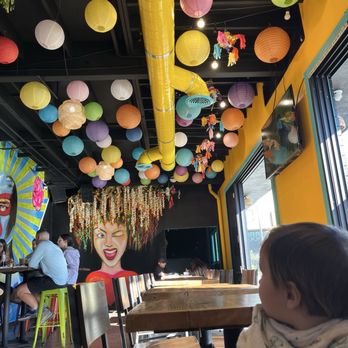 A Toda Madre Brunch - Decor - Breakfast & Brunch Near Me - Los Angeles, California A Toda Madre Brunch - Decor - Breakfast & Brunch Near Me - Los Angeles, California