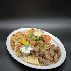 Santorini Gyro - Zorba's Combo Mixed Grill