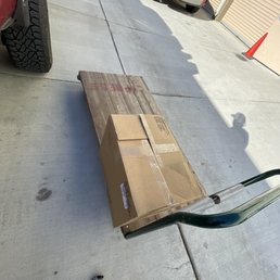 The very elusive single flatbed dolly for customers to use. Only one in the entire property !!!