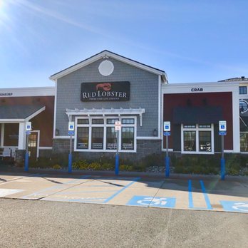 Cross County Shopping - Red Lobster - Shopping Centers Near Me - Yonkers, New York