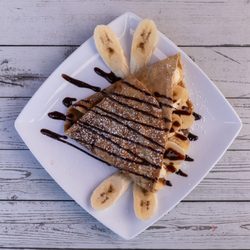 Crepelicious