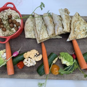 Menlo Tavern - Hummus appetizer - Breakfast & Brunch Near Me - Menlo Park, California Menlo Tavern - Hummus appetizer - Breakfast & Brunch Near Me - Menlo Park, California