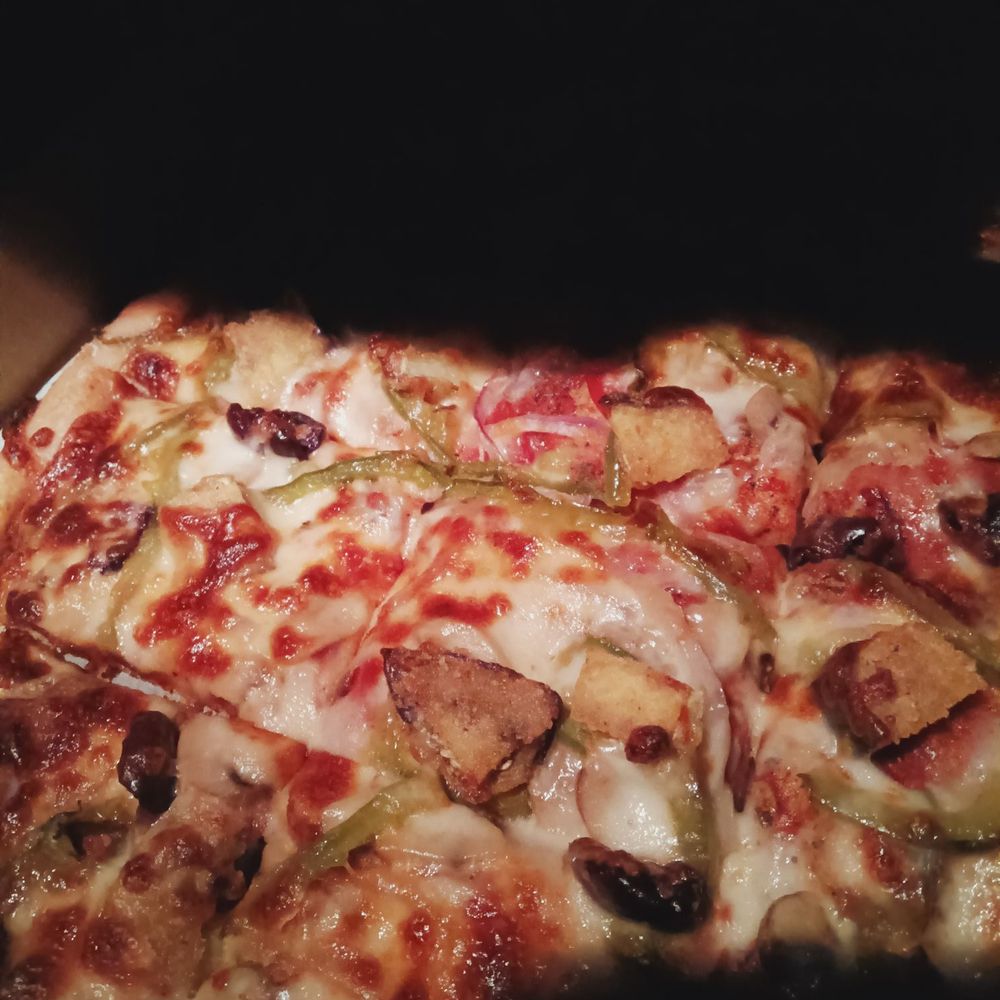 Leda's Pizza Restaurant - Large Leda's Special (sub burger with more pepperoni) - Pizza Near Me - Fairlee, Vermont Leda's Pizza Restaurant - Large Leda's Special (sub burger with more pepperoni) - Pizza Near Me - Fairlee, Vermont