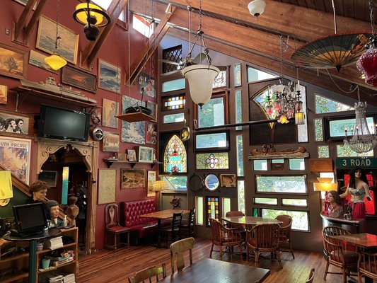 Skyway Bar & Grill by null