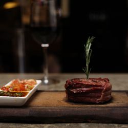 Bodega Malbec - Lomo a la Parrilla