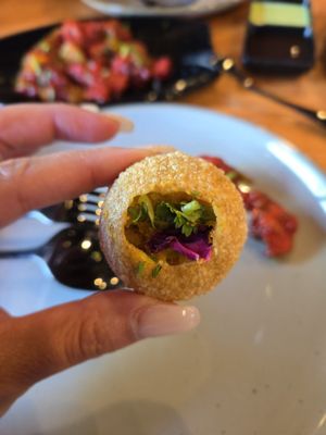 Aroma Indian Cuisine, Uptown by null