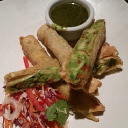 Avocado egg rolls
