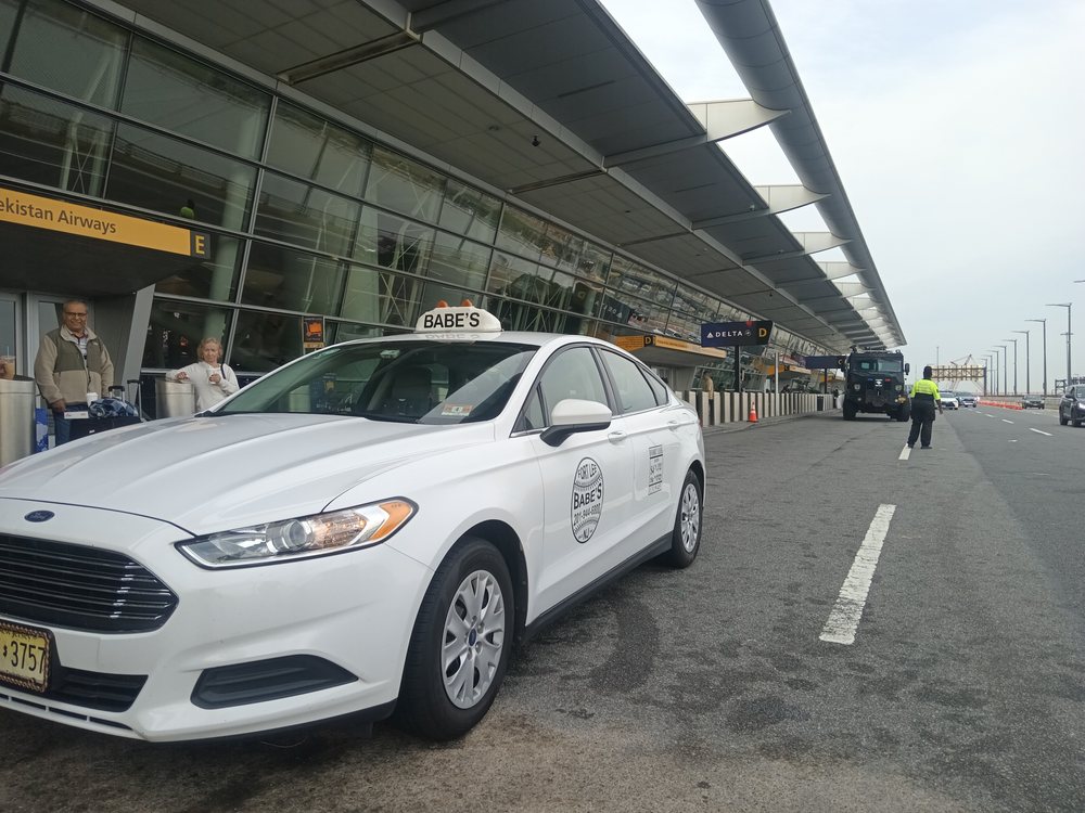 BABE’S TAXI Updated August 2024 53 Reviews 185 Bridge Plz N, Fort