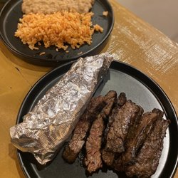La Pizca Mexican Grill & Cantina - Fajitas for one