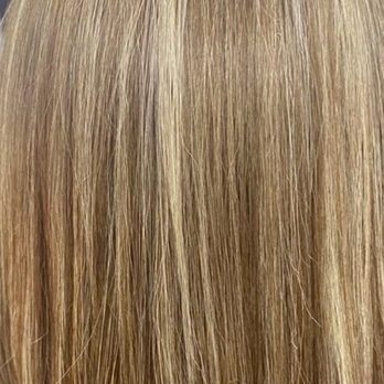 Kathy Hairdersser - Highlights for the holidays - Hair Stylists Near Me - Northridge, California Kathy Hairdersser - Highlights for the holidays - Hair Stylists Near Me - Northridge, California