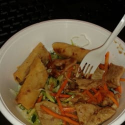 Noodle Bus Food Truck - Pork vermicelli and spring rolls