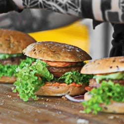 Vincent Vegan - Vincent Vegan Burger !!!