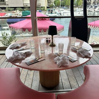 Nigel's Waterfront Restaurant - Cabana seating - Bars Near Me - Long Beach, California Nigel's Waterfront Restaurant - Cabana seating - Bars Near Me - Long Beach, California