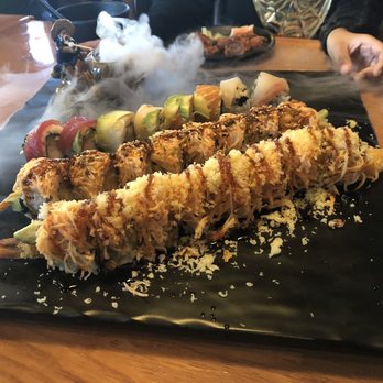 Koi Sushi - Japanese Near Me - Chicago, Illinois