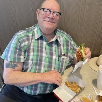 Chick-fil-A - Chicken Shop Near Me - Novi, Michigan