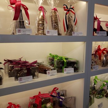 Gayle's Chocolates - Chocolatiers & Shops Near Me - Cottonwood, Arizona Gayle's Chocolates - Chocolatiers & Shops Near Me - Cottonwood, Arizona