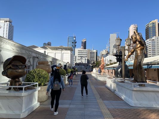 Kowloon Park by null