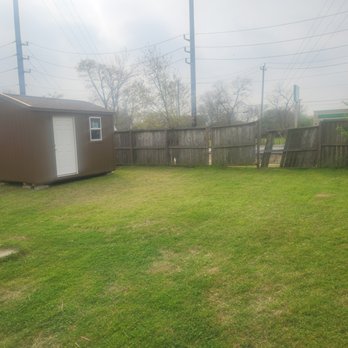 Ulrich Lifestyle - Our fence after delivery and them trying their best to put it back - Sheds & Outdoor Storage Near Me - Cleburne, Texas
