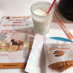 Kızılkayalar Hamburger - Hamburger and yogurt drink