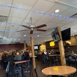 Mount Prospect Public House - Down to earth restaurant/bar. Tons of games and billiards! Fun, clean, friendly establishment.