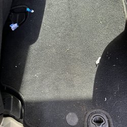Hertz Rent A Car - Floors